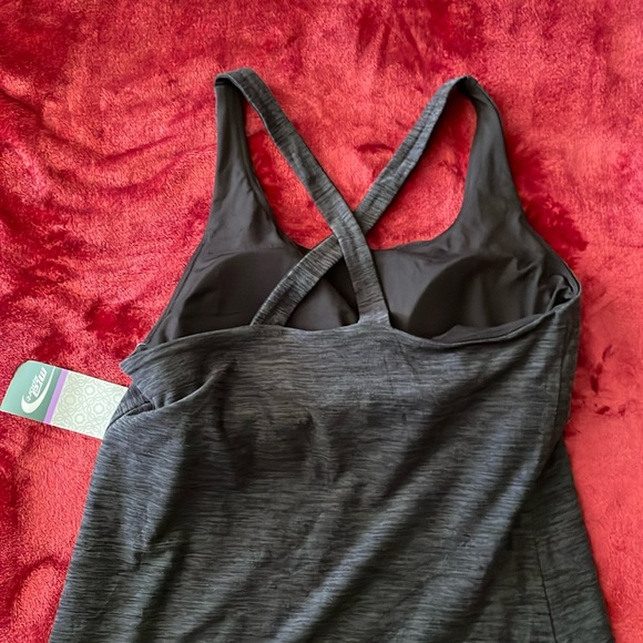 Tennis Dress 🎾 - Picture 3 of 4